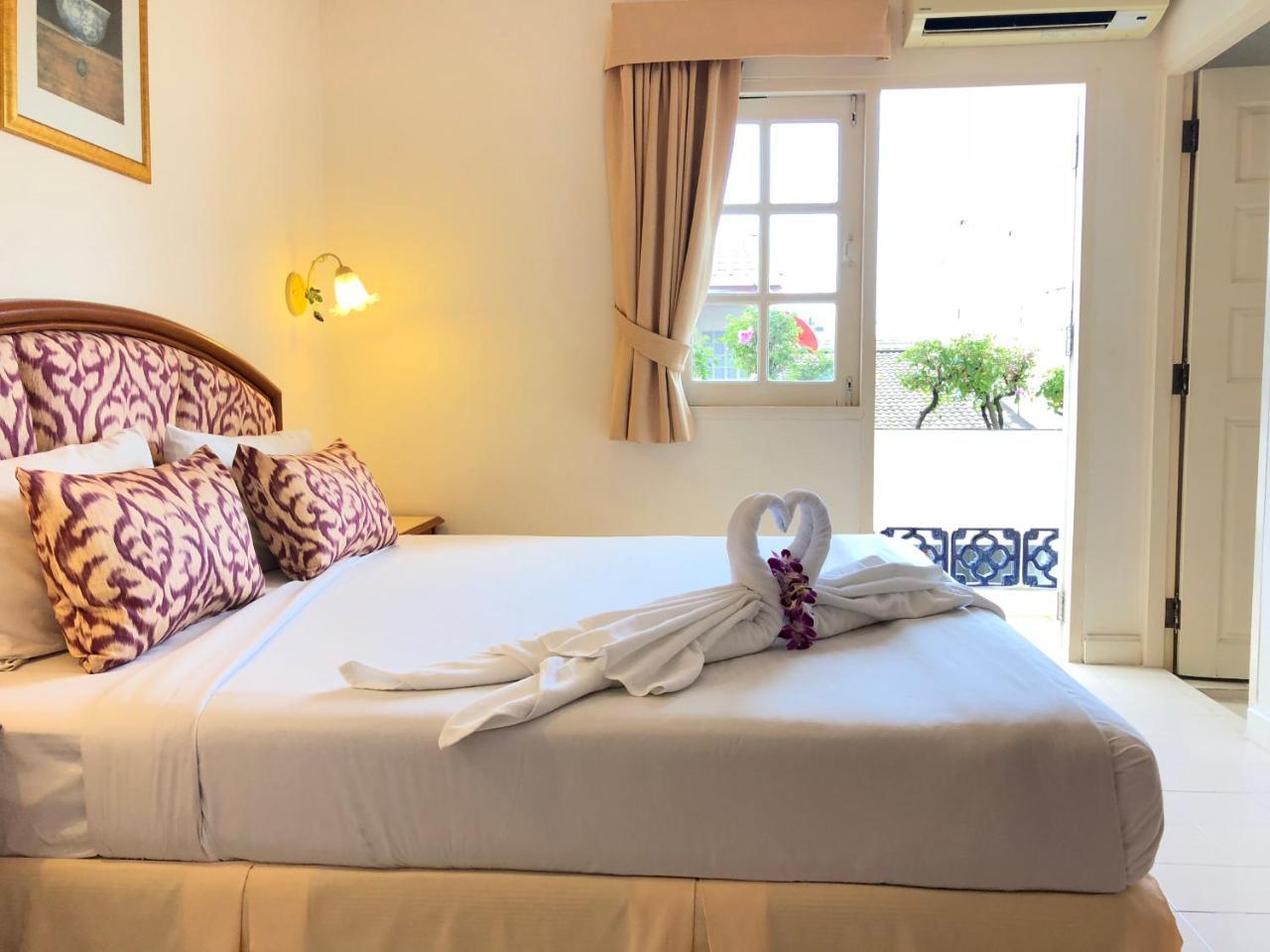 Smile Inn Patong Exterior photo